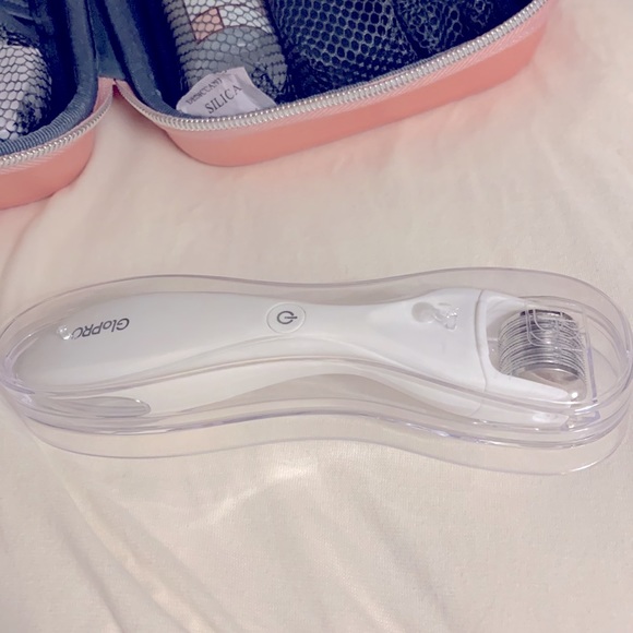 BeautyBio GlowPro Set - Picture 7 of 8